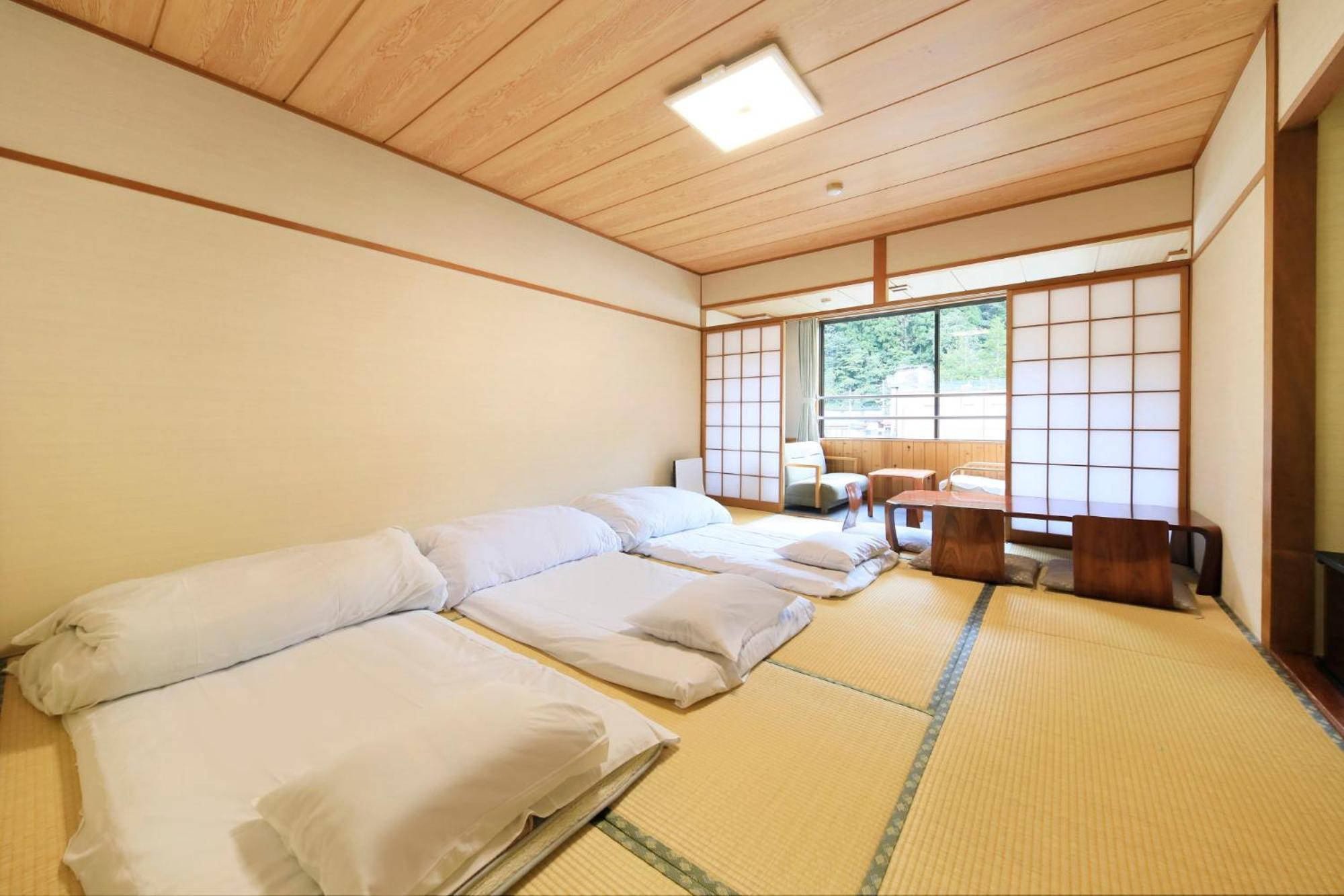 竹あかりの宿 加賀助 Shizukuishi المظهر الخارجي الصورة